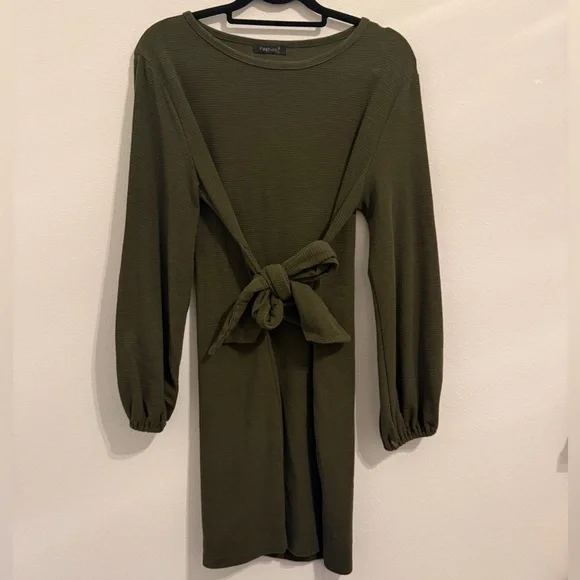 Olive Green Tie Waist Wrap Dress - Picture 4 of 5
